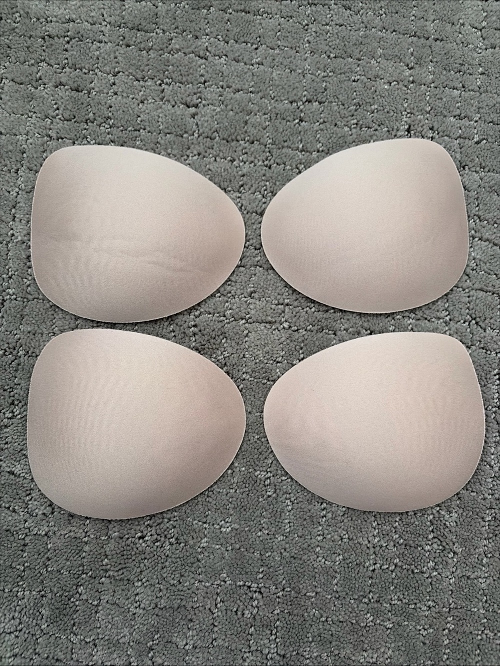 Lululemon Sports Bra Inserts Pads Evolve Women XS 2 Pairs Nude Beige Tank Energy